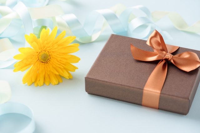 プレゼント受取代行